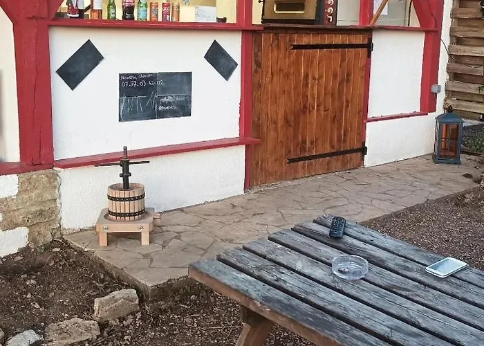 8-gîte 5 Personnes Avec Piscine Saint-Aubin-de-Nabirat